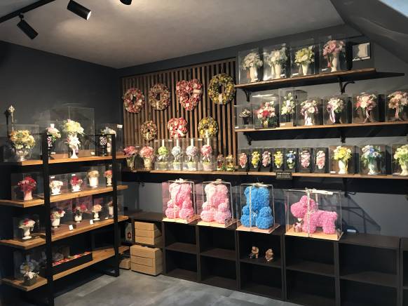 「うえはら生花店」　（北海道北広島市）の花屋店舗写真2